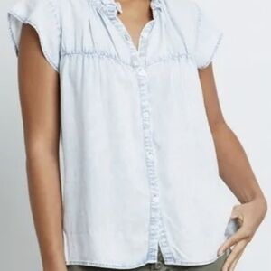 GAP Brand - Women's Light Blue Button-Up Top